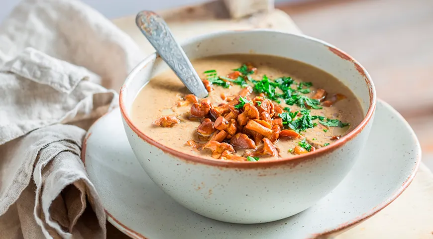 Suppe med kantareller